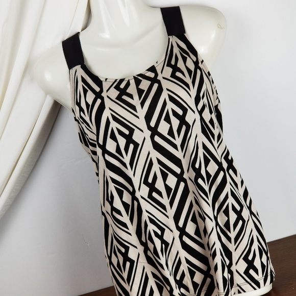 Banana Republic Tops - Banana Republic B/W SMALL TANK TOP 282
